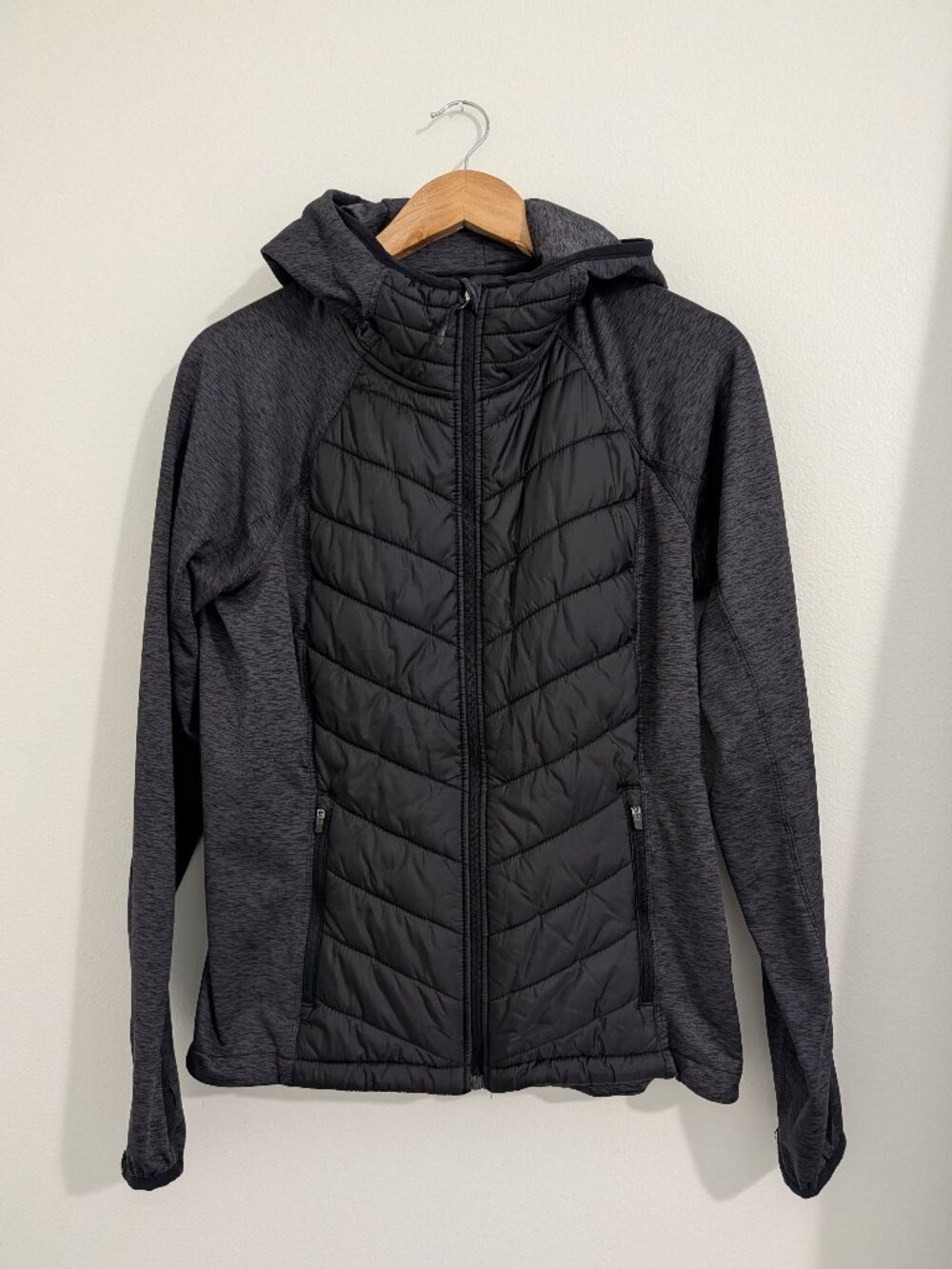 H&M Sport Black Puffer Quilted Active Jacket Hoodie Heathered Gray Size S